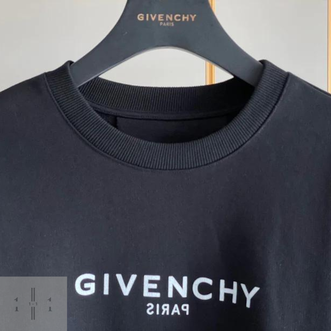Givenchy T-Shirt 12