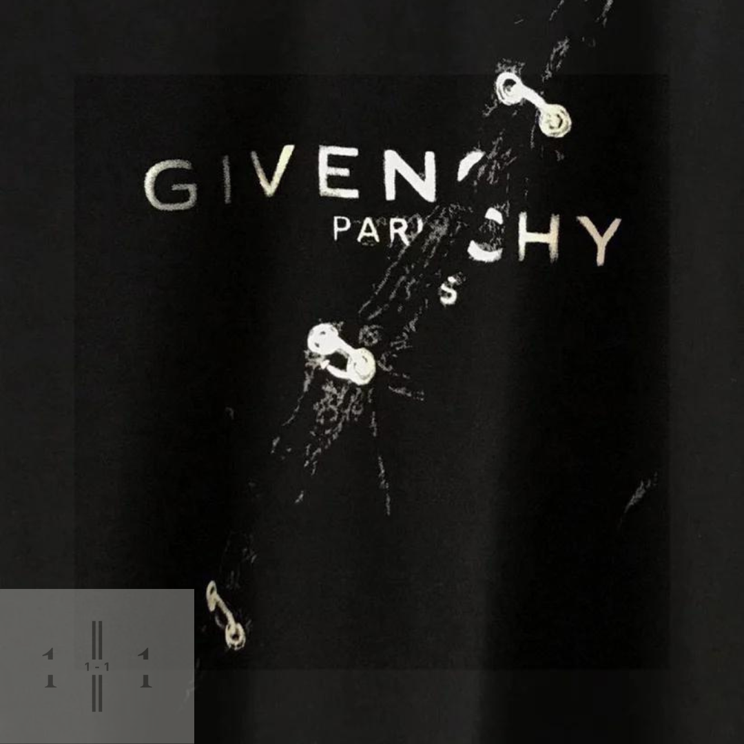 Givenchy T-Shirt 17