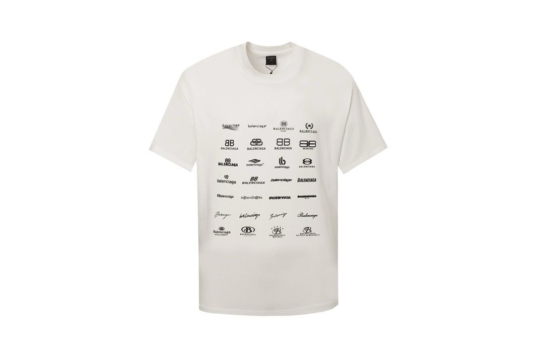 Balenciaga T-Shirt 28