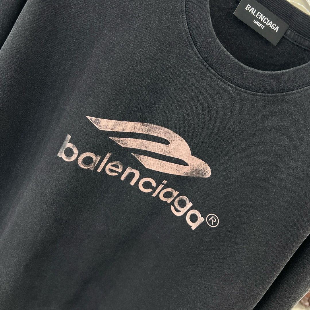 Balenciaga T-Shirt 33
