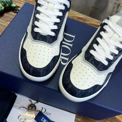 Dior Shoes 4