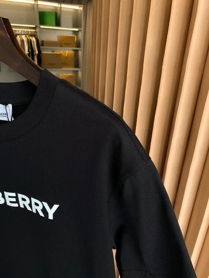 Burberry T-Shirt 4