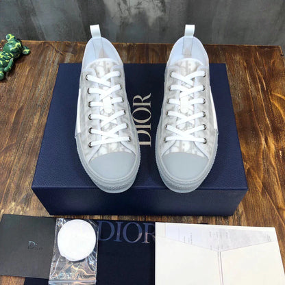 Dior Shoes 10