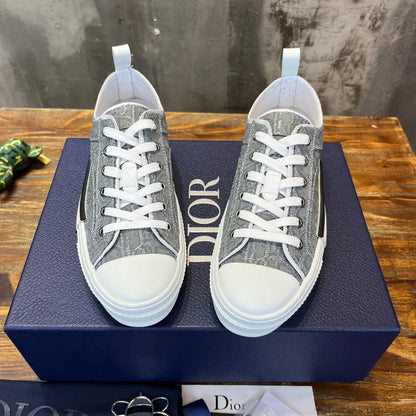 Dior Shoes 8