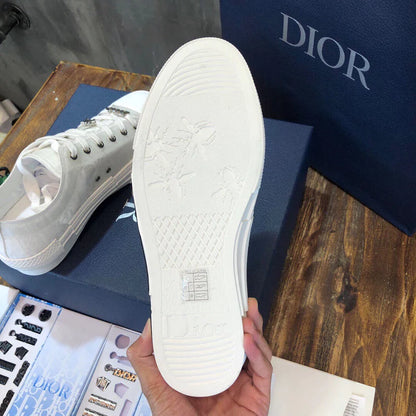 Dior Shoes 13